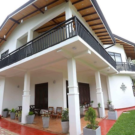 Madhusanka Holiday Home Digana Exterior foto